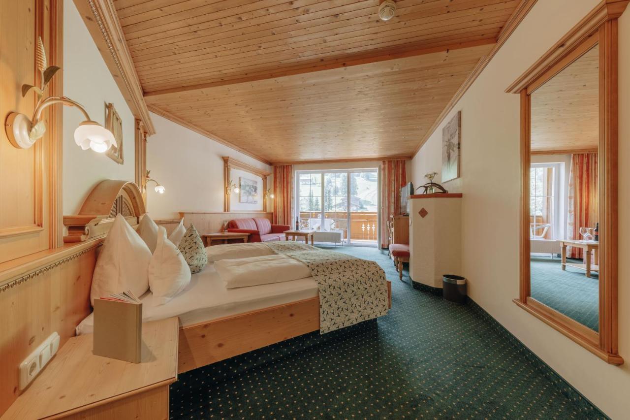Hotel Hirschen Silbertal Eksteriør billede
